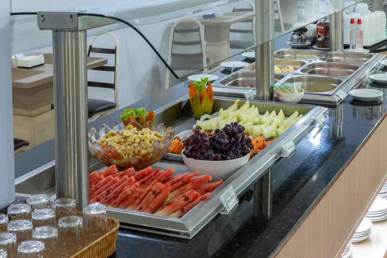 פוז דו איגואסו Hotel Baviera Iguassu מראה חיצוני תמונה